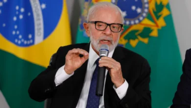 Governo Lula bate o martelo para quem trabalhou em 2023 de carteira assinada e quer receber R$1.502,00 de abono extra