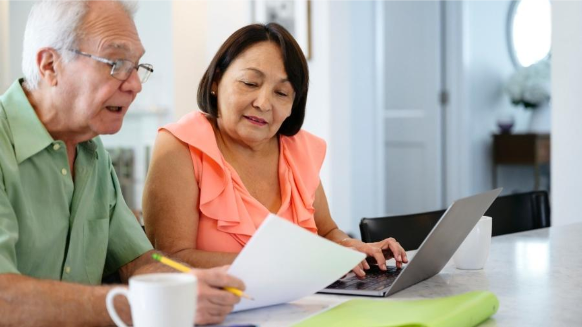 Idosos com mais de 65 anos podem receber benefícios até 2025. Saiba quem tem direito e como solicitá-los!