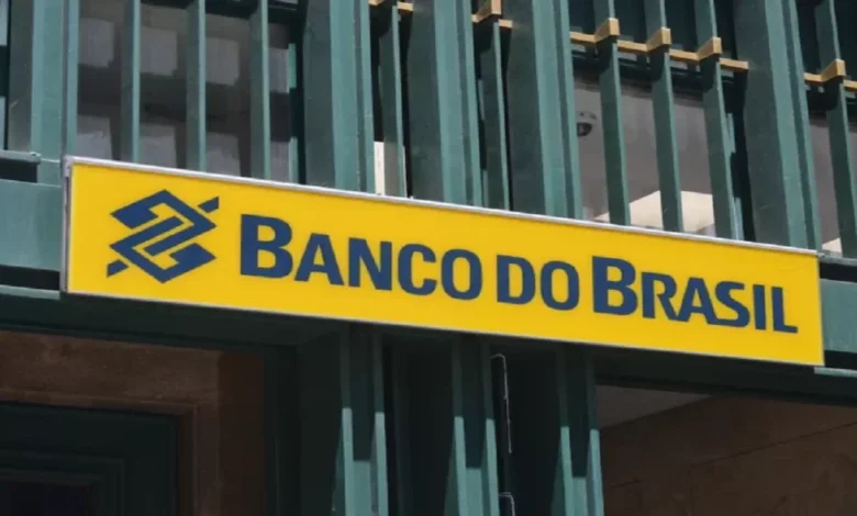 PRESENTÃO: IDOSOS de 60,61,62,63,64,65,66 anos pra cima recebem CONVOCAÇÃO do Banco do Brasil e brasileiros festejam
