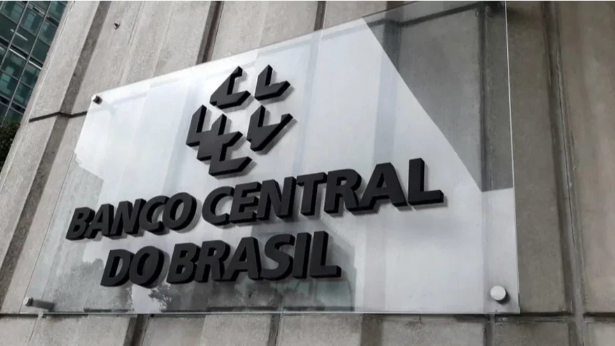BANCO CENTRAL libera quantia BILIONÁRIA e paga PIX para titulares da conta poupança e consulta é aberta de última hora!