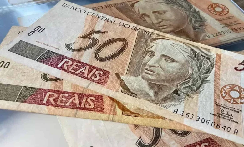 Enquanto o Bolsa Família paga R$600, a Caixa liberou OUTRO Bônus de R$800,00 para quem tem NIS 0 a 9