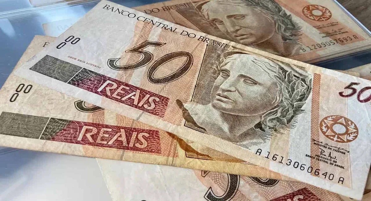 Enquanto o Bolsa Família paga R$600, a Caixa liberou OUTRO Bônus de R$800,00 para quem tem NIS 0 a 9