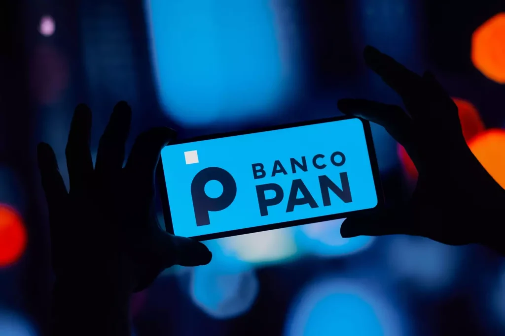 Banco PAN: Veja como entrar em contato e solicitar serviços pelo WhastApp