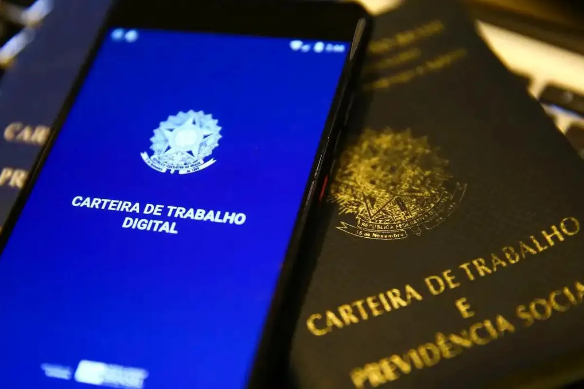 Carteira de Trabalho Digital em 2024: Saiba como emitir o documento sem sair de casa