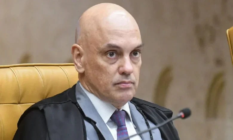 MARTELO BATIDO: Canetada Alexandre de Moraes sobre poupança atinge em cheio Banco Central e Banco do Brasil