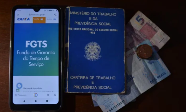Aumento de 25% para aposentados que já tiveram carteira assinada é confirmado para quem tem CPF final 0,1,2,3,4 a até 9