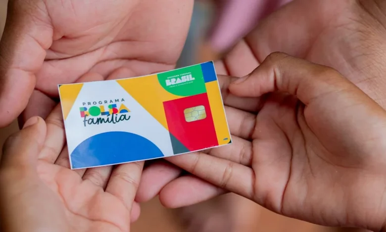 PRESENTÃO HOJE (22/07): Bolsa Família entrega PAGAMENTO DE R$4.500,00 2024 no NIS 1,2,3,4,5,6,7,8 e 9 e cai como um presente para milhões