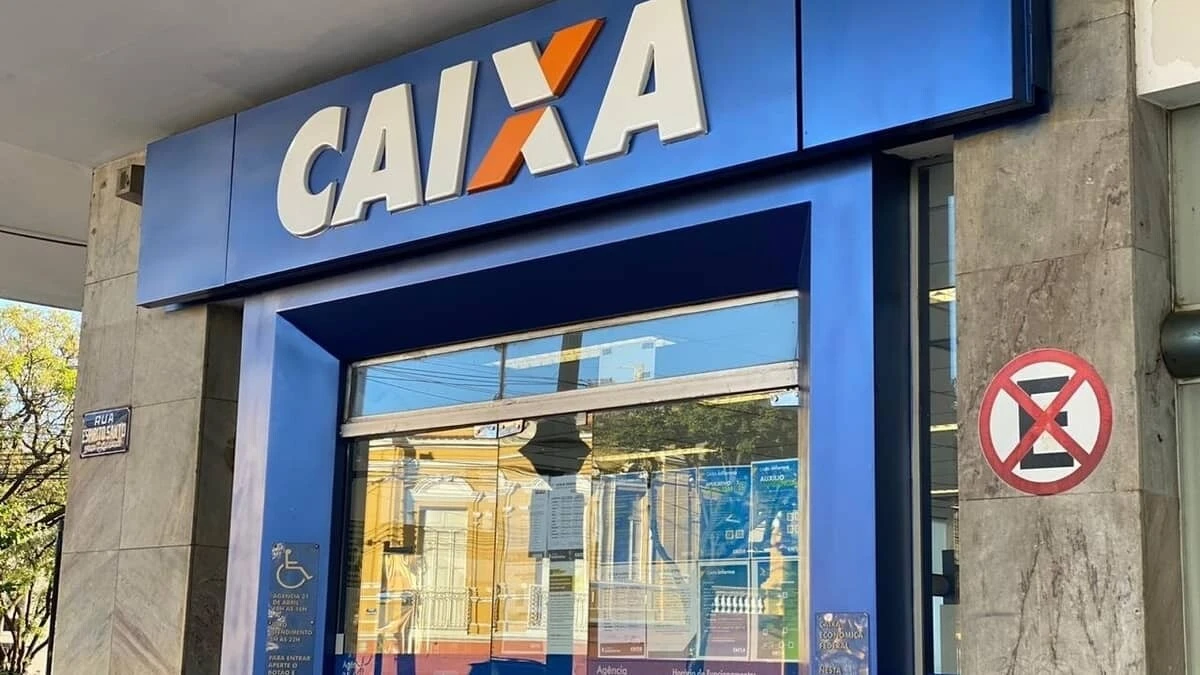 CAIXA ECONÔMICA notifica brasileiros que tem menos de R$5 mil na conta da poupança. Entenda!