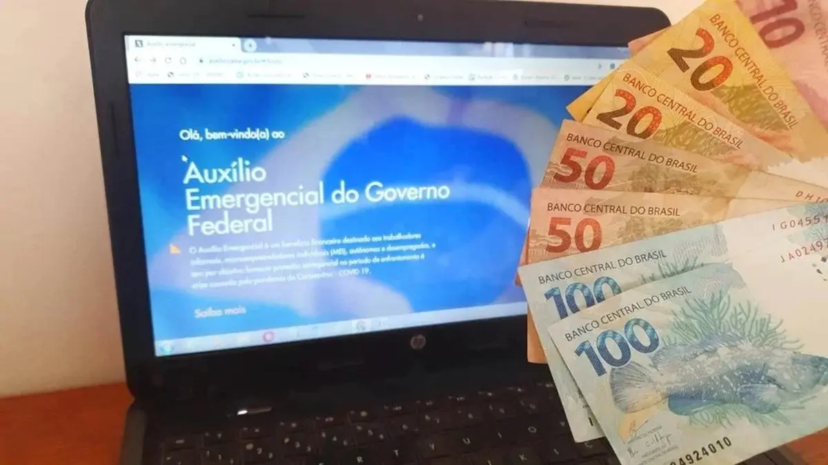 Comunicado IMPORTANTE para quem recebeu Auxílio Brasil em 2021 e 2022. Saiba mais!