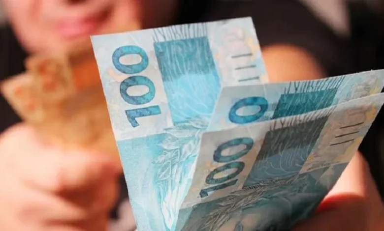 Banco Central bate o martelo 100% e vai liberar R$ 8,4 Bilhões aos brasileiros - veja quem recebe