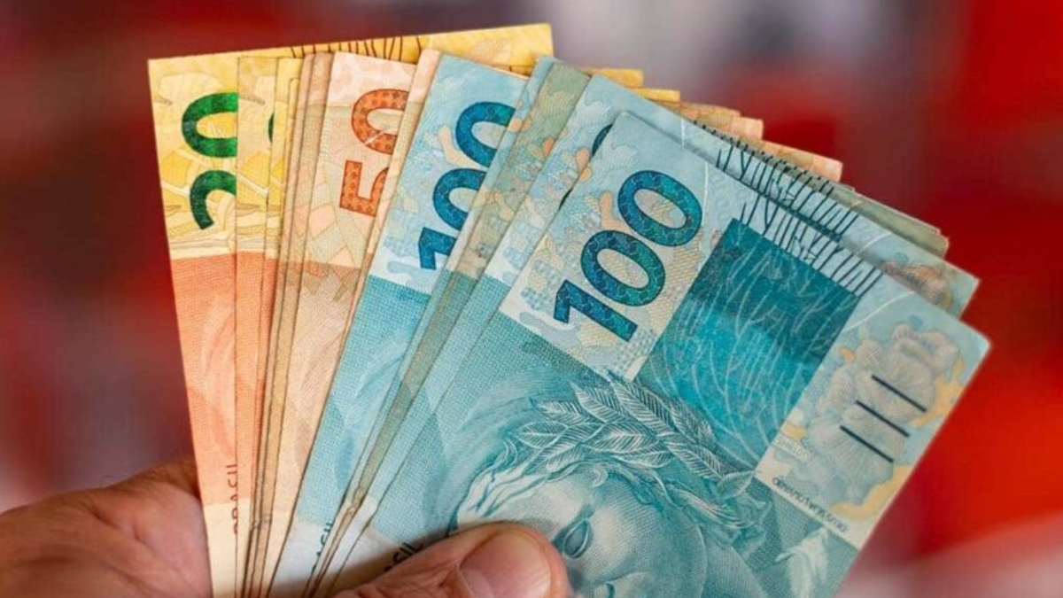 Governo Federal libera mais de R$749,90 no PIX hoje (19/07) para os brasileiros. Veja quem tem direito e como conseguir!