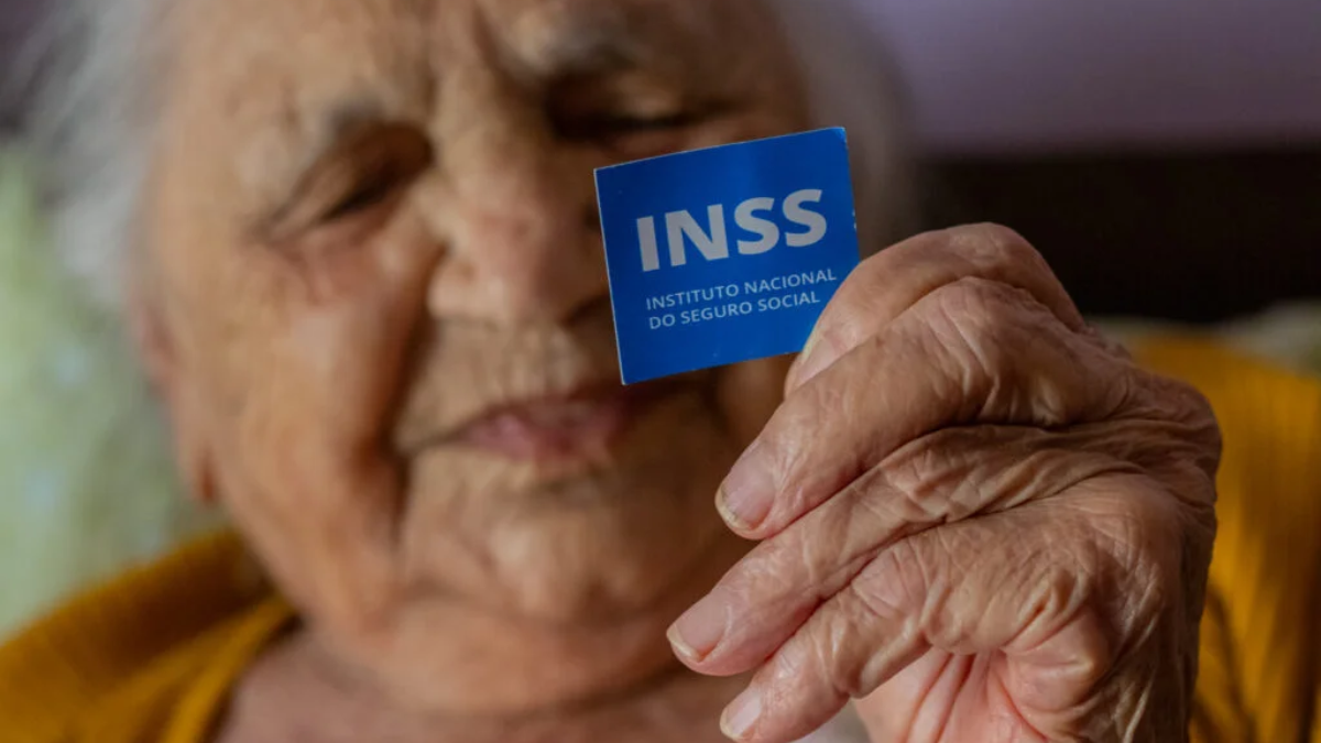 INSS alerta idosos com mais de 60 anos sobre novo golpe na liberação do BPC. Saiba como evitá-lo!