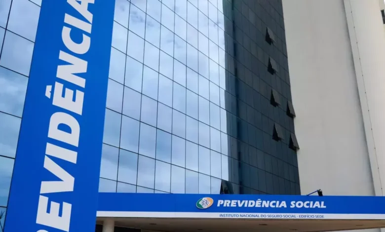 INSS toma decisão e Governo Lula define nova idade mínima para aposentadoria a partir deste ano. Saiba mais
