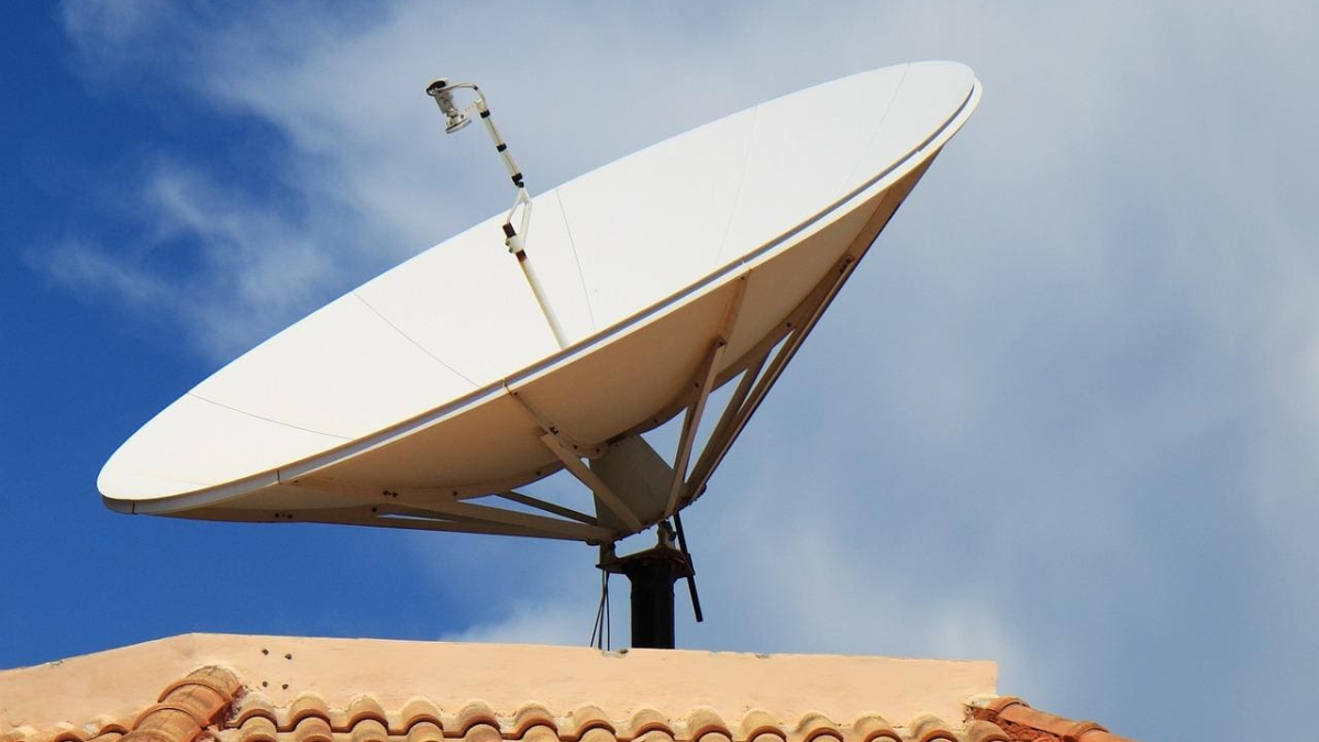 Governo Federal libera o Kit Antena Digital gratuitamente para grupo de brasileiros. Veja quem tem direito e como solicitar