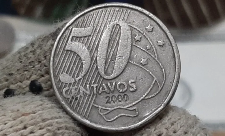 Moeda rara de 50 centavos pode valer PIX de R$1.800,00 por CPF. Saiba como identificá-la