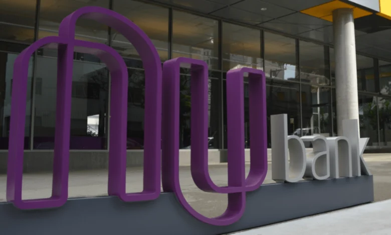 NUBANK emite comunicado para todos os clientes que tem conta ativa no banco digital. Saiba mais