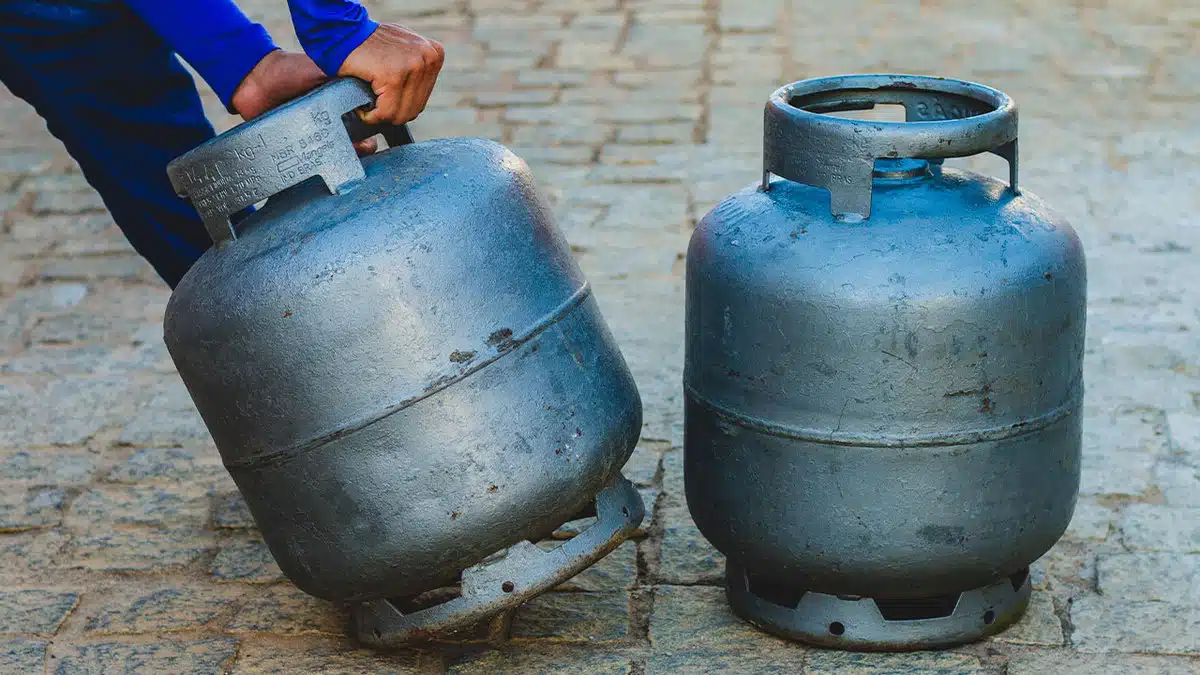 Já pode colocar o feijão na panela para cozinhar, Governo autorizou novos pagamentos do Vale Gás em 10 datas diferentes e pega brasileiros de surpresa