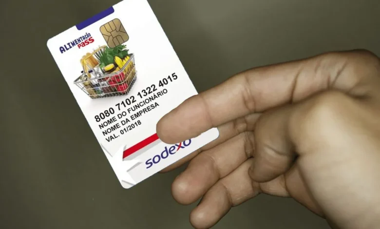 Confirmado: Cartão Alimentação de R$ 300 é anunciado pelo Governo