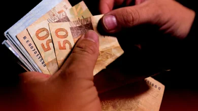 PRESENTÃO RECHEADO! CAIXA libera R$ 925,05 diretamente na poupança para quem tem CPF final 0 a 9 e brasileiros soltam fogos de alegria