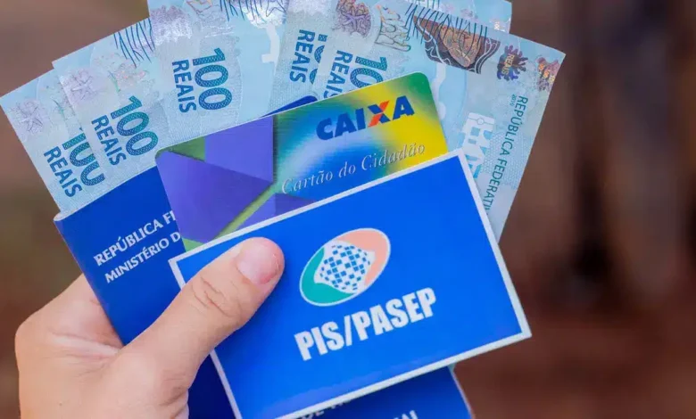Trabalhou em 2023? PIS retroativo no valor de R$ 1.376,83 vai ser pago hoje (16/08)? Confira tabela e CALENDÁRIO DO PIS