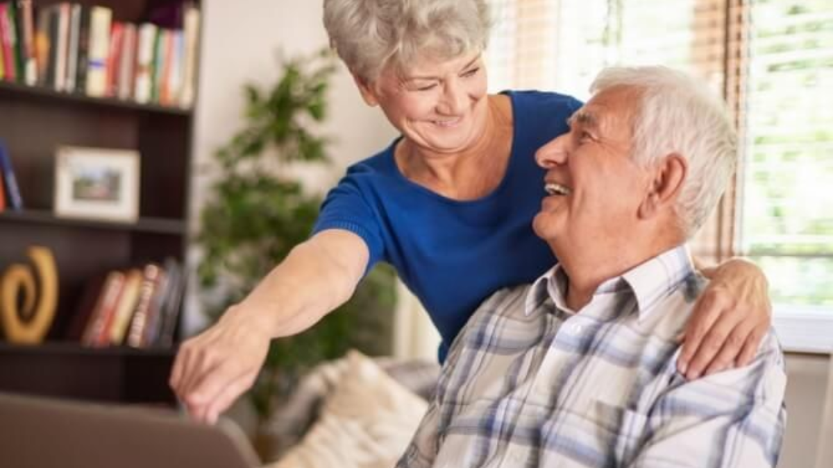 Governo Federal anuncia carteira para pessoas que tem mais de 60 anos com diversos benefícios