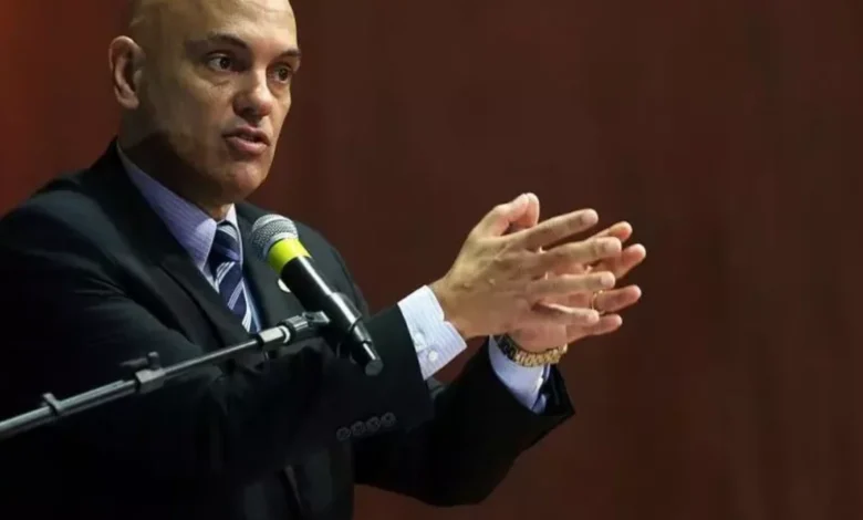 Alexandre de Moraes toma decisão que irá afetar 3 benefícios dos idosos. Veja o que muda