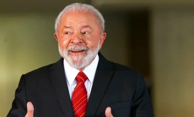 Governo Lula anuncia mais de R$1.500,00 para quem trabalhou de carteira assinada em 2023