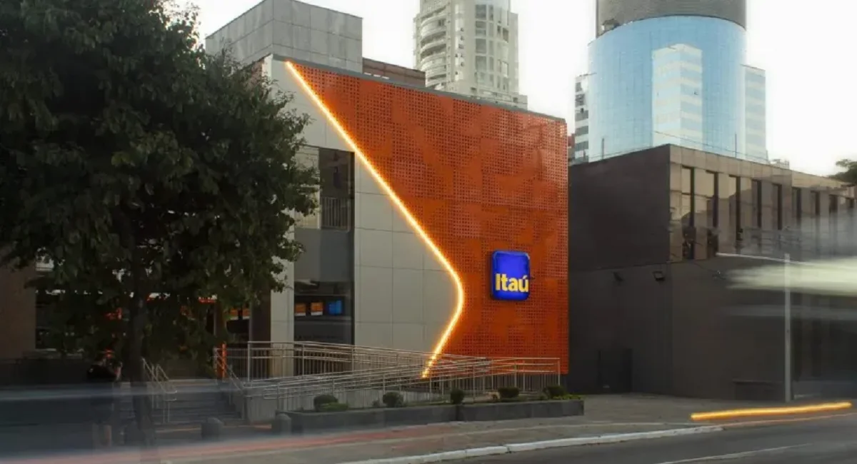 Veja se o seu CPF foi PREMIADO hoje (20/08)! Itaú confirma GRANDE PRESENTE grátis aos clientes