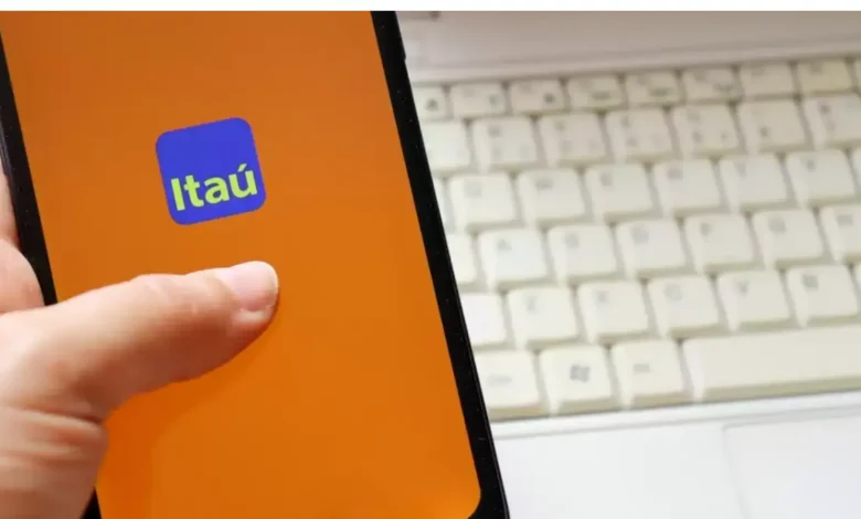 Banco Itaú anuncia cancelamento de aplicativo para milhões de clientes em todo o Brasil. Entenda