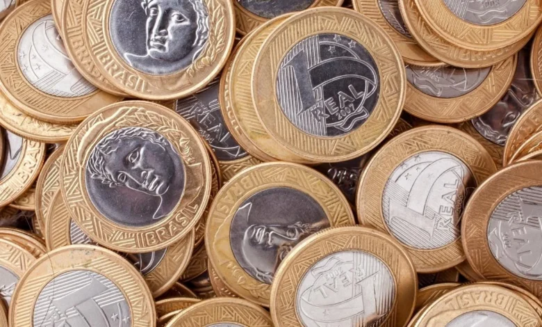 Moeda de R$1 real passa a valer R$10 mil e deixa brasileiros comemorando