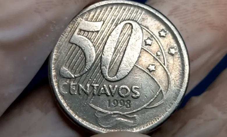 Moeda rara de 50 centavos pode valer até R$1.800,00 no mercado numismático. Saiba como identificar!