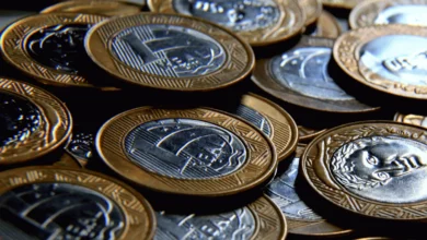 Moedas raras de 1 real somada podem valer R$3.900,00 no mercado numismático. Saiba como identificá-las