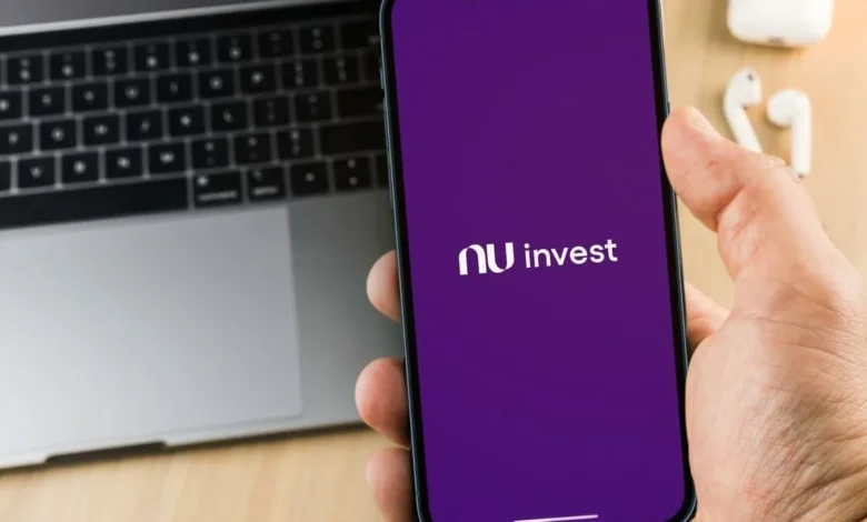 Nubank emite aviso importante para clientes que têm conta poupança no banco com mais de 1 mês