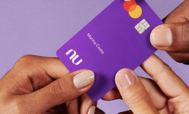GRANDE VITÓRIA! Nubank oferece cartão de crédito para brasileiros com o CPF SUJO na SERASA e brasileiros comemoram