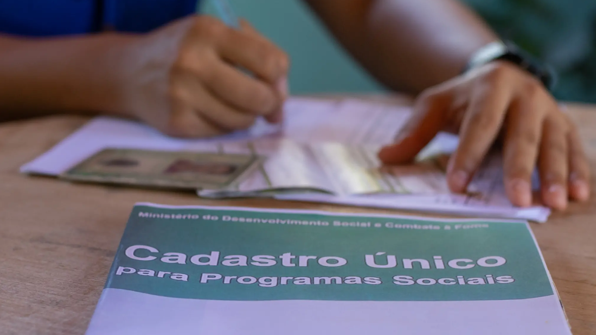 CadÚnico terá sistema atualizado e trabalhadores da assistência técnica entram em festa. Entenda