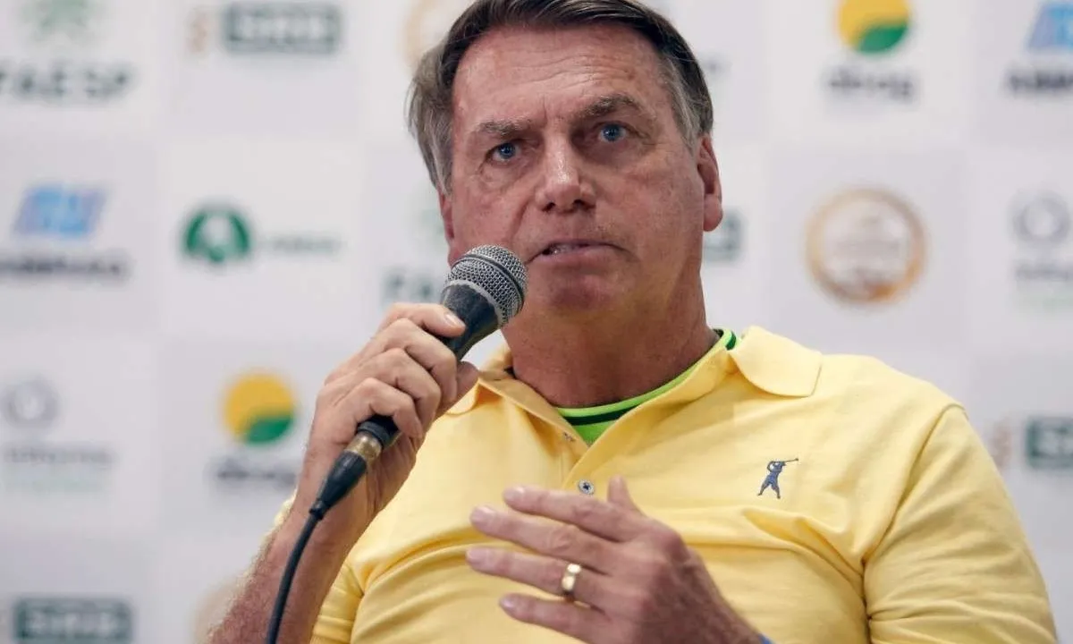 Bolsonaro se pronuncia pela primeira vez após LULA bater o martelo sobre o FIM do saque-aniversário do FGTS