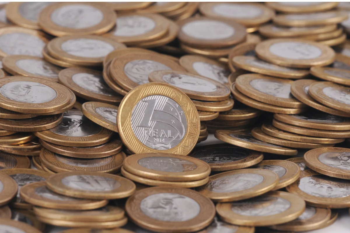Pode comemorar! 2 moedas de R$ 1 REAL já valem R$ 500 cada uma em 2024