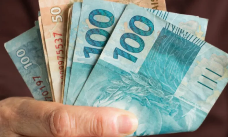 PIX RECHEADO! Governo Lula dá canetada e vai liberar R$ 126, R$252, R$ 378, R$ 504, R$ 630, R$756 a até R$1.509,00 em 2025, veja se você tem direito!