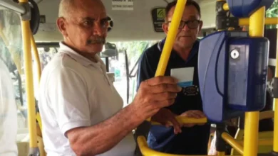 IDOSOS de 60,61,62,63,64,65 anos pra cima recebem nova GRATUIDADE no transporte e brasileiros comemoram benefícios