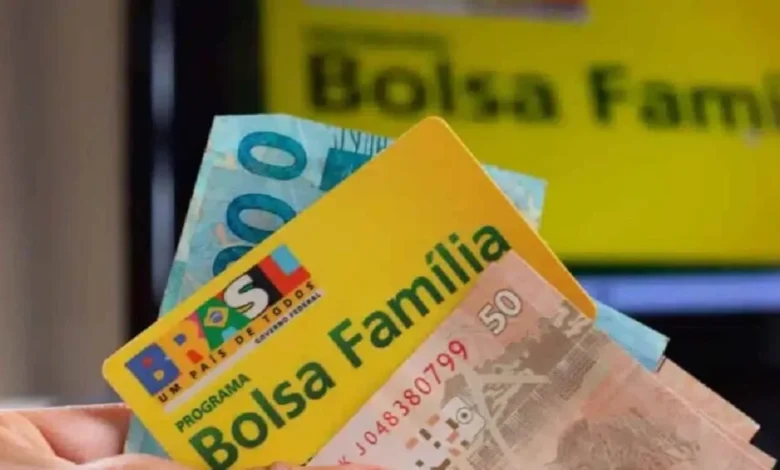 NIS 0, 2, 4, 6 e 8 vão receber PIX de R$ 1800 do Bolsa Família e brasileiros comeram; veja quem tem direito