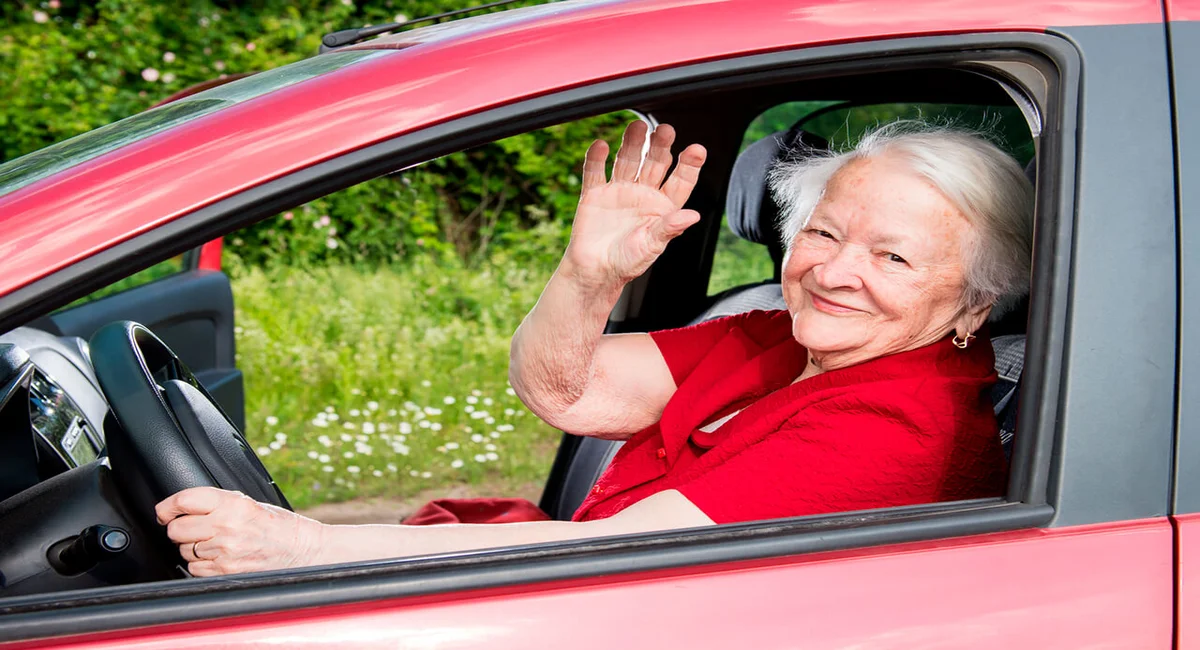 Carro para IDOSOS de 60,61,62 anos pra cima! Saiba como escolher e quem pode receber um grande DESCONTO!