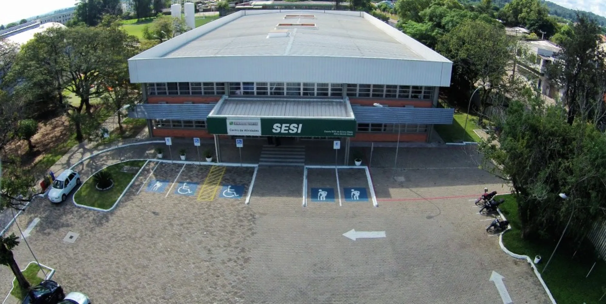 Trabalhe no SESI, ganhe R$ 8.523,71 + vale-alimentação de R$ 880! Veja como conseguir uma vaga hoje!