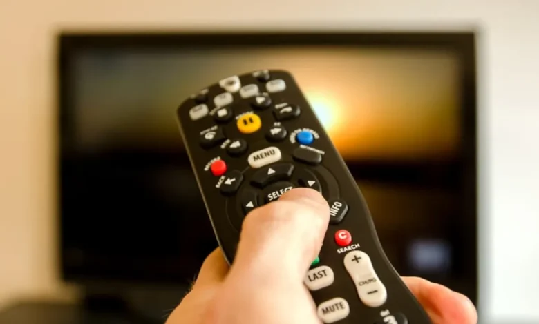 IDOSOS de 60 anos pra cima recebem VITÓRIA em setembro com a nova TV digital; veja como solicitar