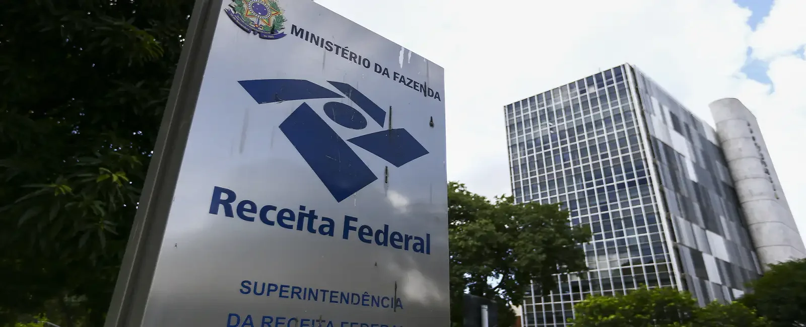 Martelo batido! Mais de 600 mil pessoas podem não receber a restituição do Imposto de Renda em 2024 e choca brasileiros