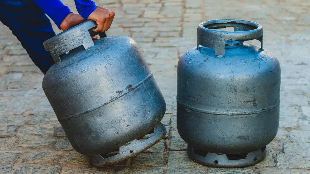 De volta para alegria de todos! Auxílio Gás retorna em Outubro e garante botijão de Graça!