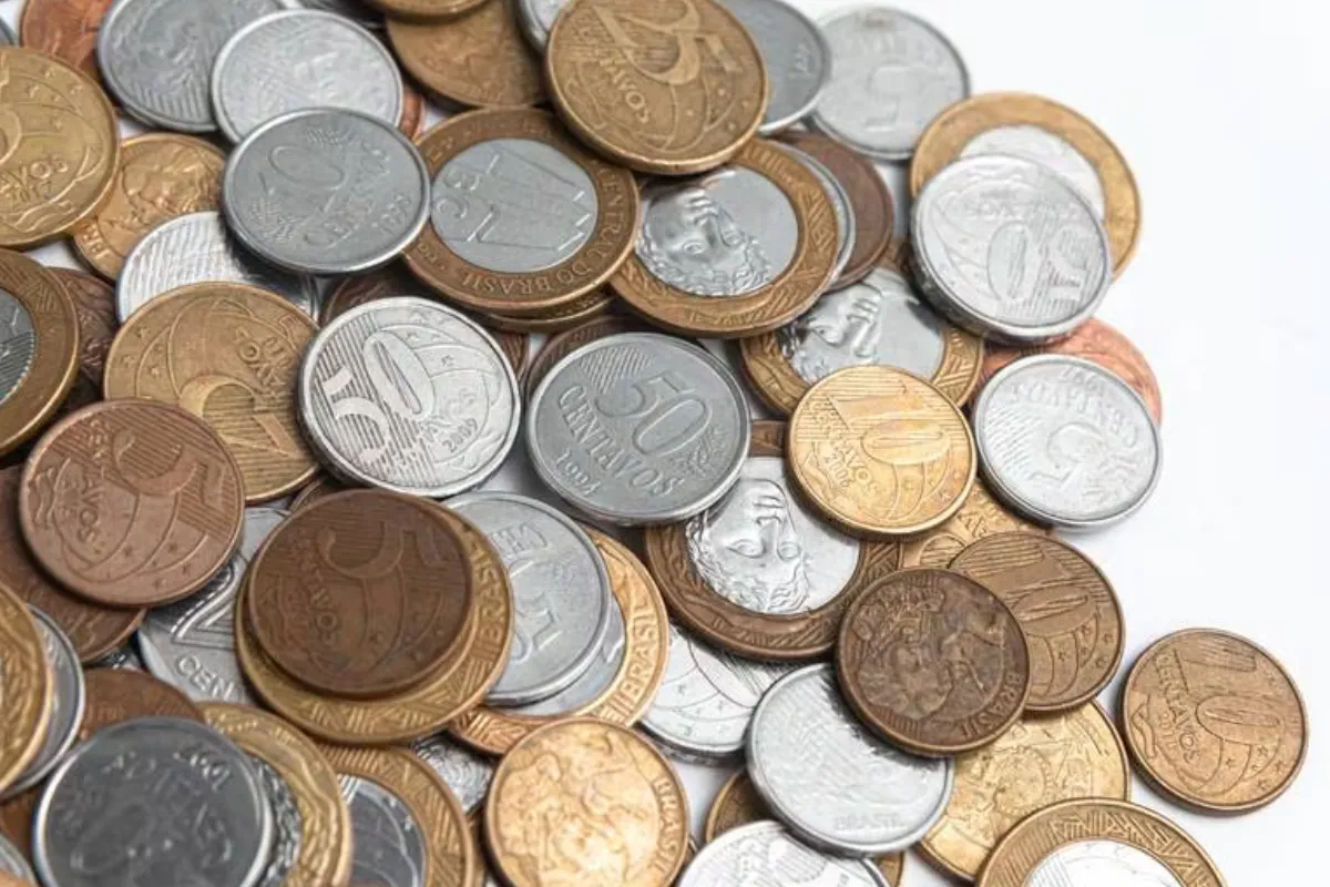 Vai salvar o Natal e Revéillon! Moeda de 5 centavos pode valer uma fortuna e chegar a até R$ 3.500