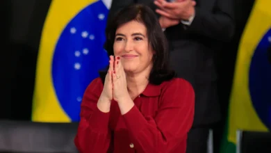 Ministra emite comunicado para todos os brasileiros que recebem Bolsa Família e Pé-de-Meia