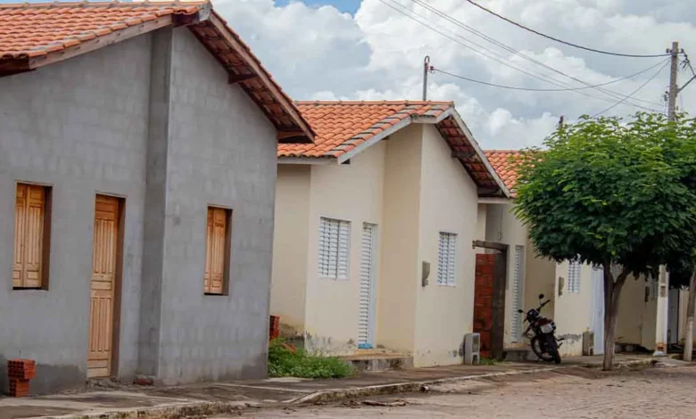 Brasileiros que desejam comprar imóvel pela Caixa ainda em 2024 recebem PÉSSIMA NOTÍCIA