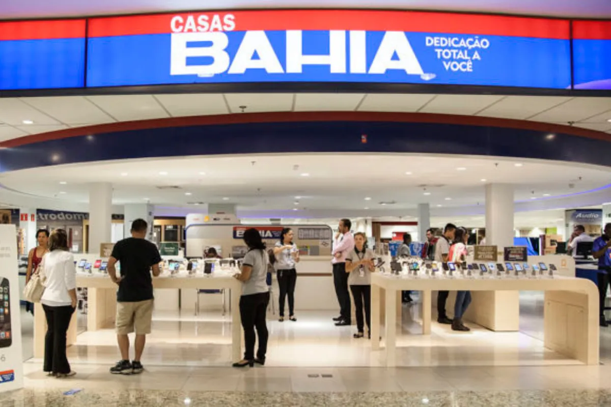 Casas Bahia entrega presente de Natal antecipado e vai beneficiar brasileiros que gastarem de R$1,00 pra cima