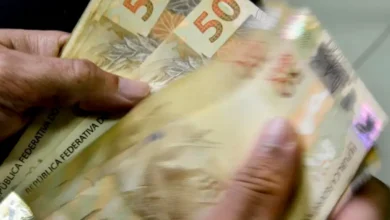 LULA bate o martelo oficialmente e Auxílio voltará a ser liberado pelo governo neste mês de outubro em 10 datas diferentes; veja se vai receber